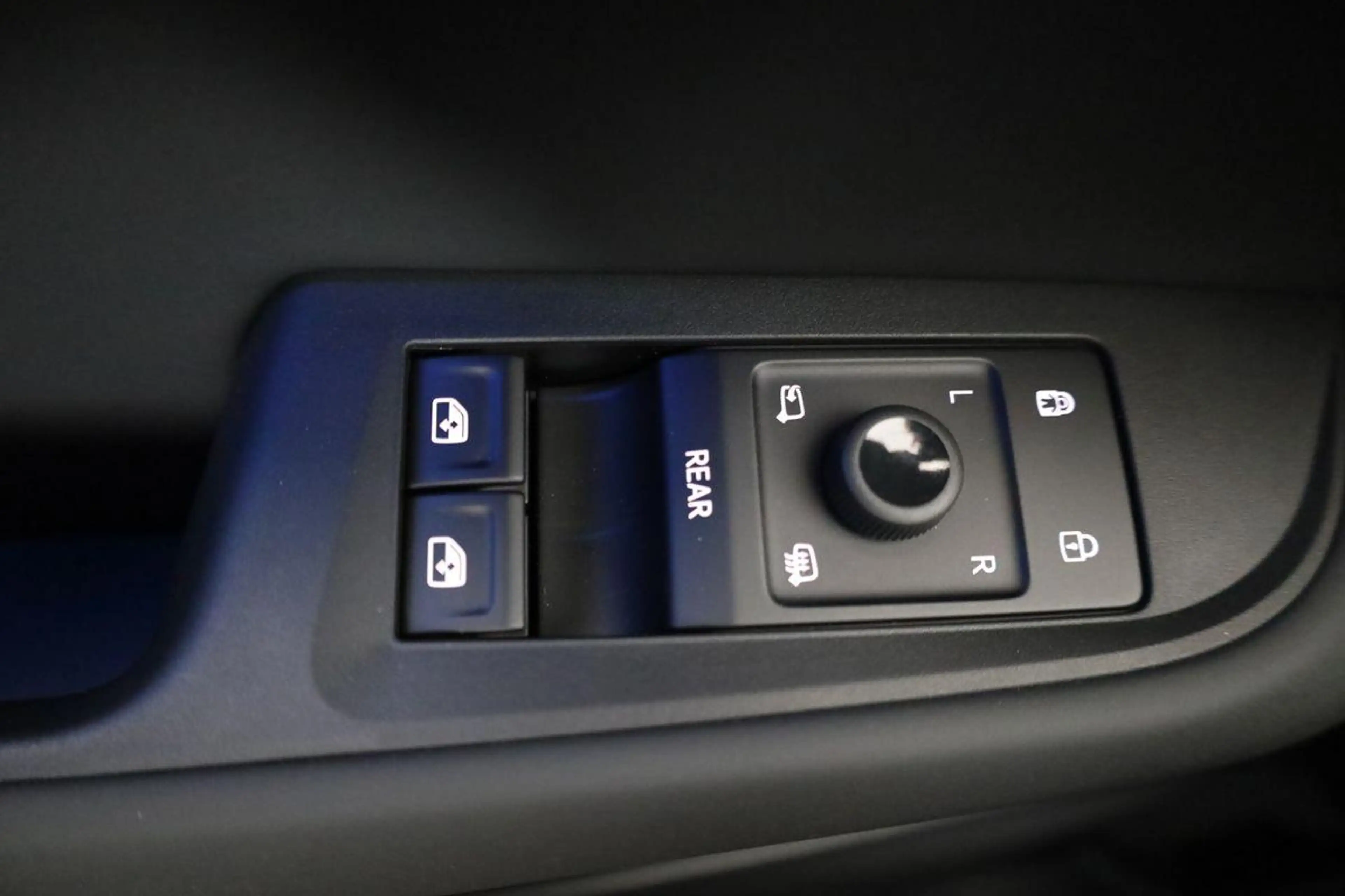 CUPRA Tavascan 210 kW Endurance, Navi, Wärmepumpe, Kamera, el. Kl — photo 9