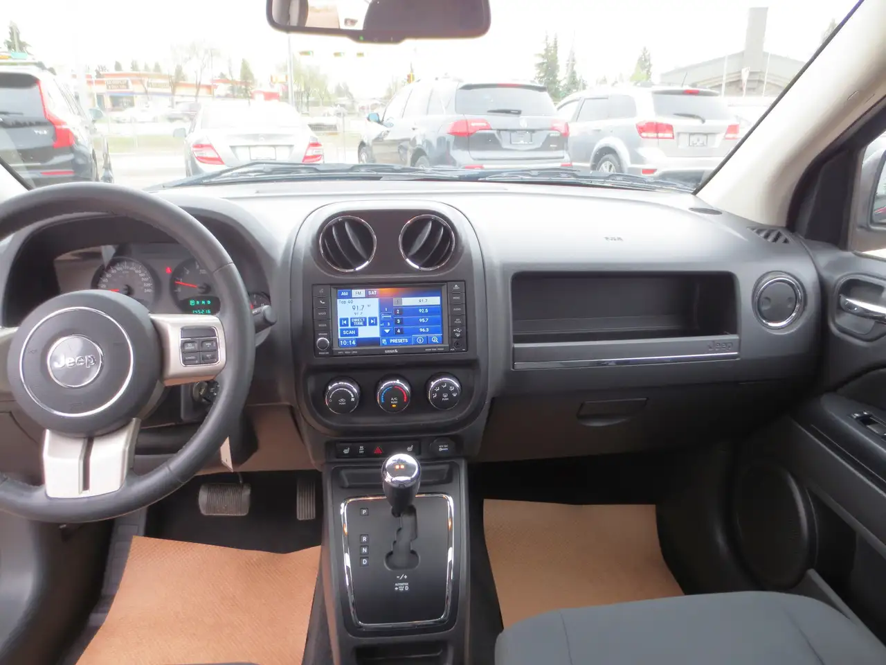 Jeep Compass photo Jeep Compass
