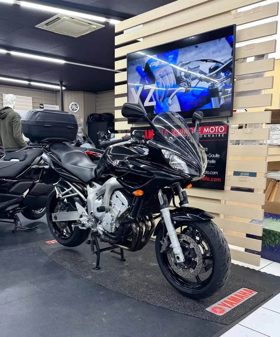 Yamaha FZ 6 Negro - 2