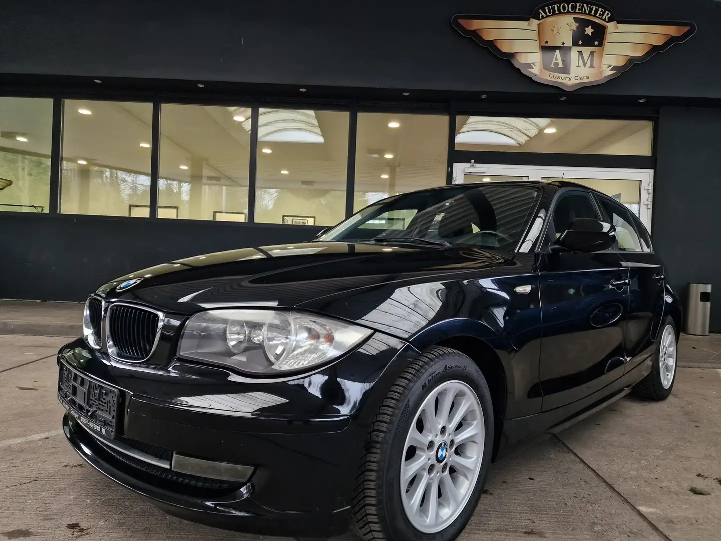 BMW 116 116i Lim. Advantage/PDC/S-Heiz/LM/AW-Reifen Schwarz - 1