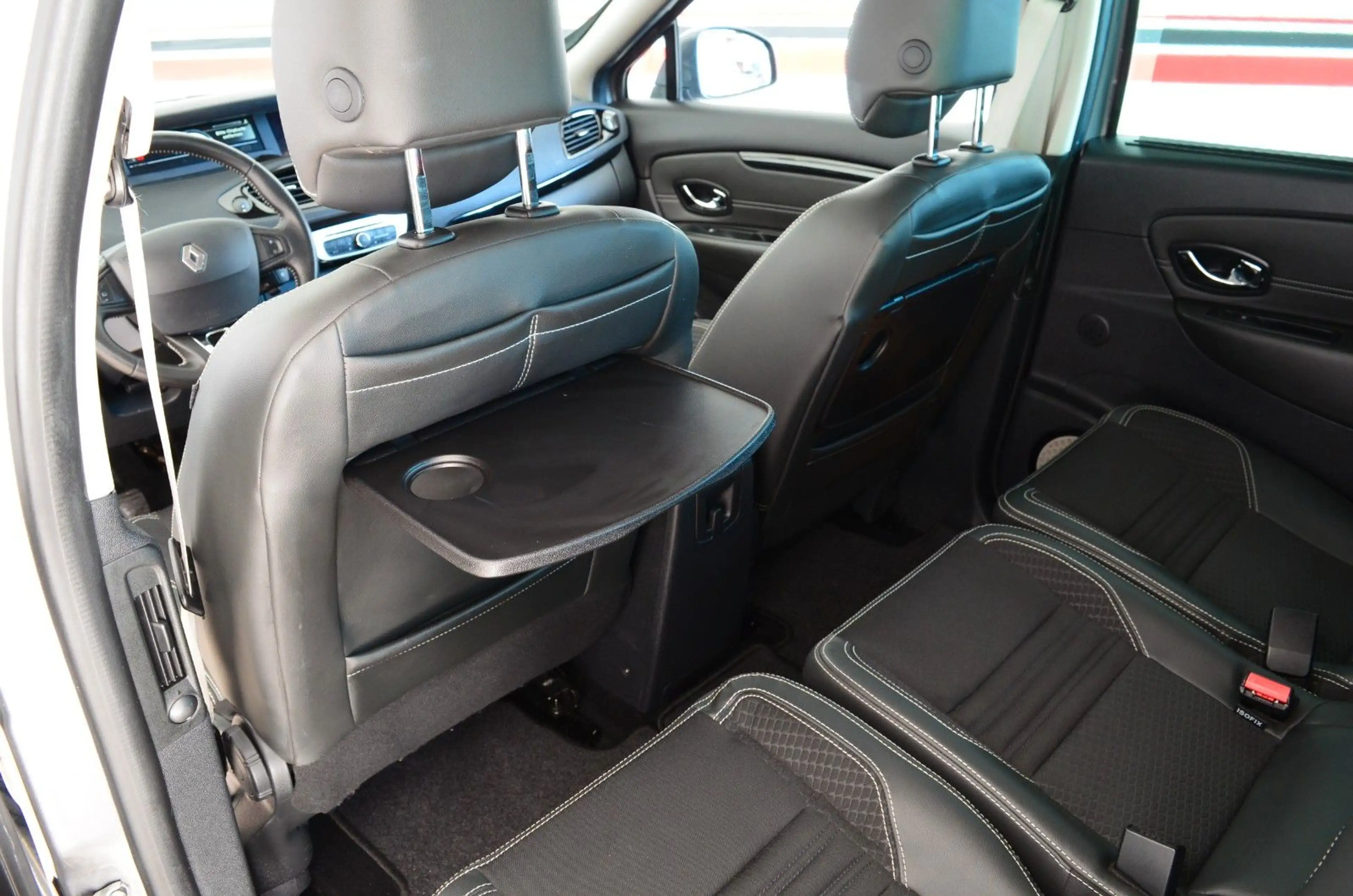 Renault Scenic III BOSE Edition |Navi|PDC+Kamera |17`Alu — photo 6