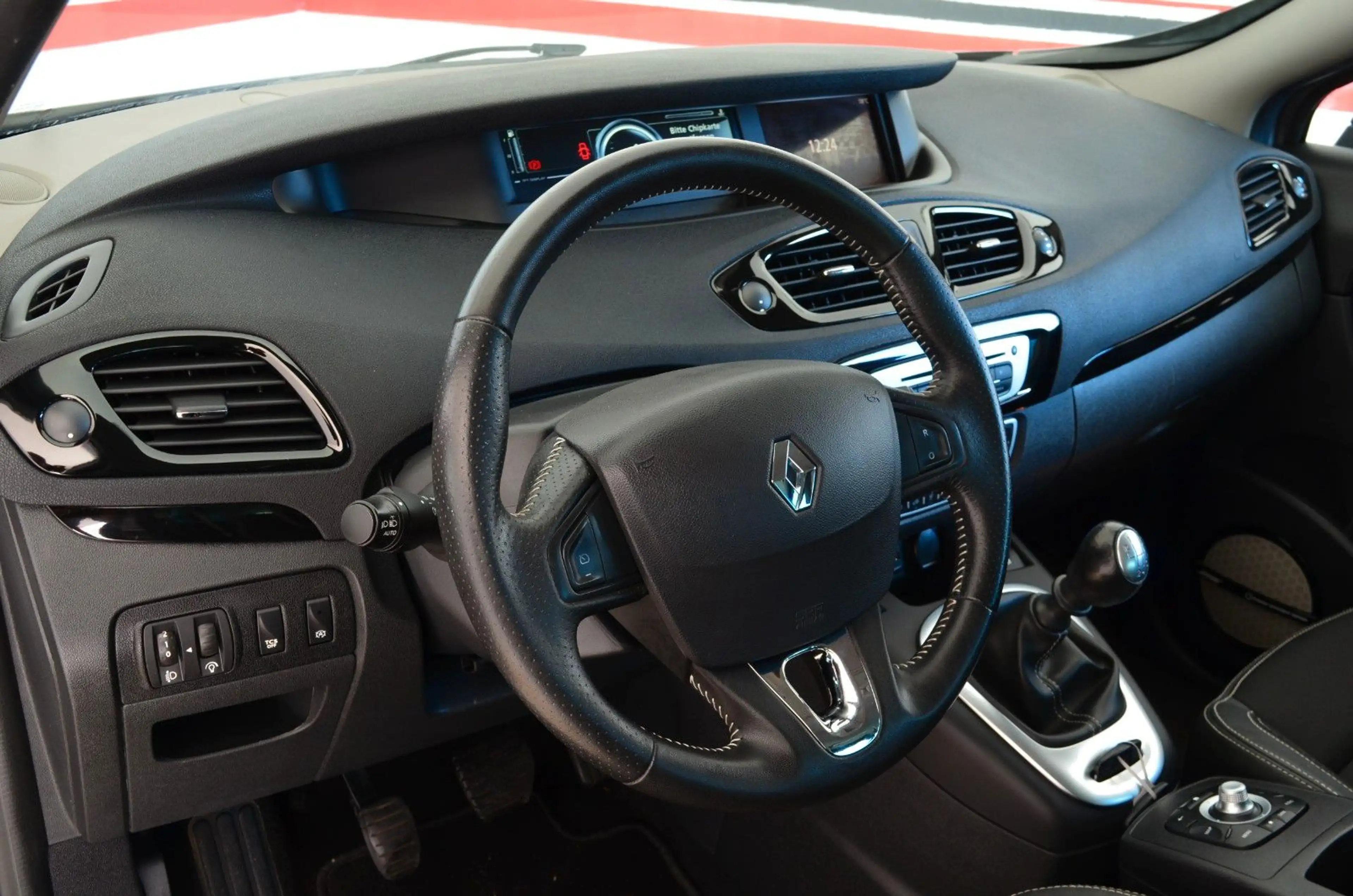 Renault Scenic III BOSE Edition |Navi|PDC+Kamera |17`Alu — photo 2