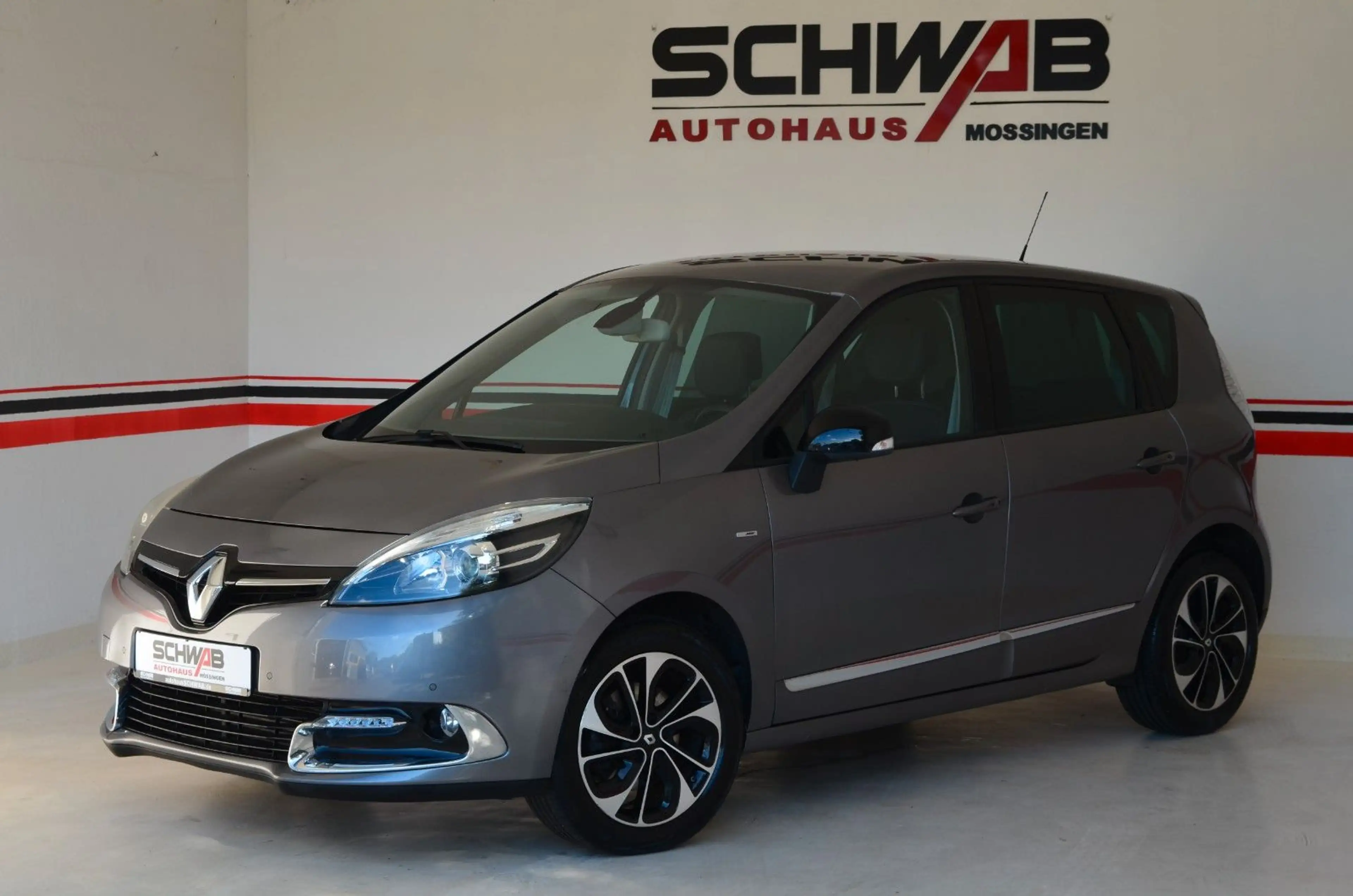 Renault Scenic III BOSE Edition |Navi|PDC+Kamera |17`Alu