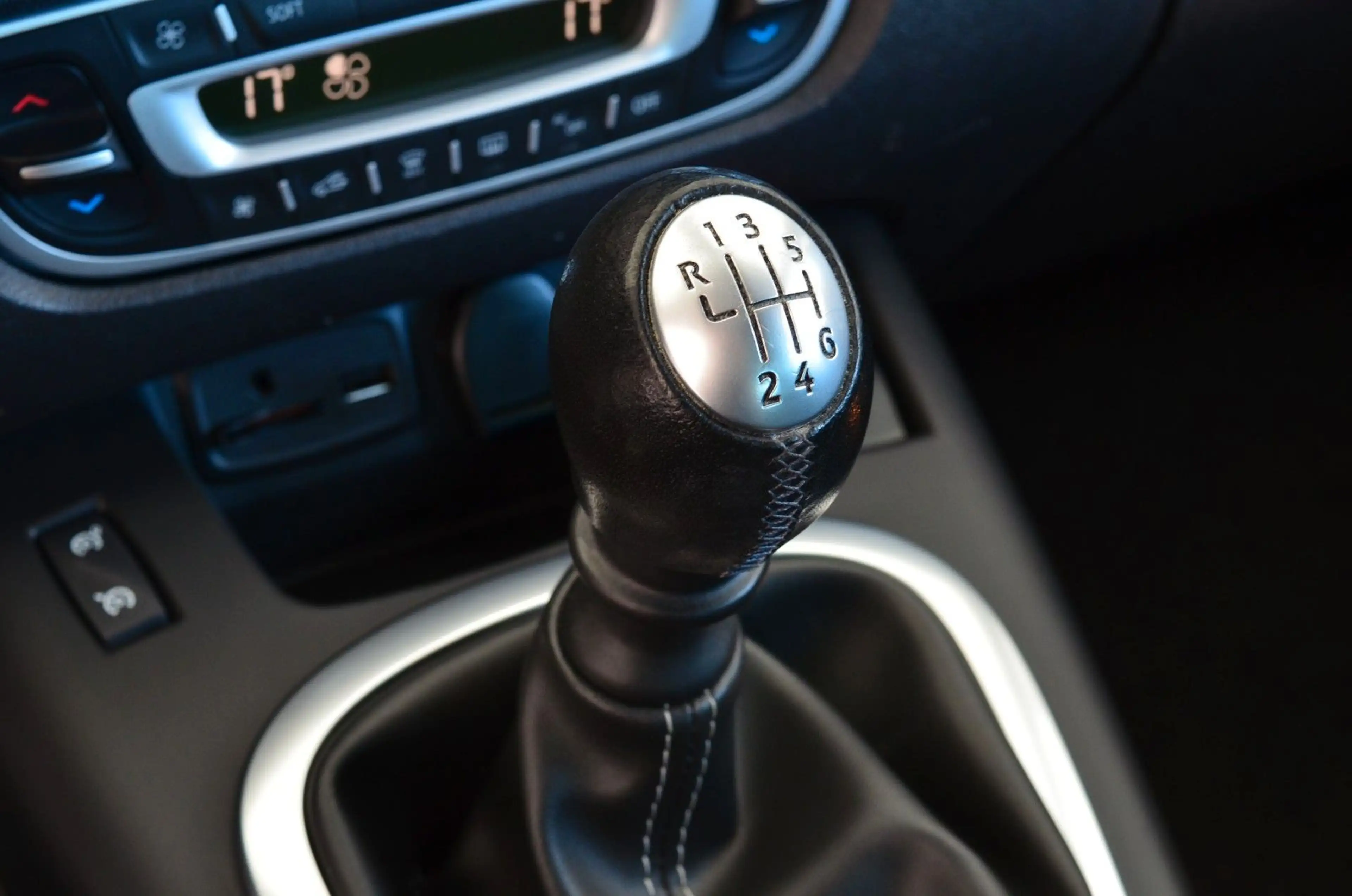 Renault Scenic III BOSE Edition |Navi|PDC+Kamera |17`Alu — photo 20