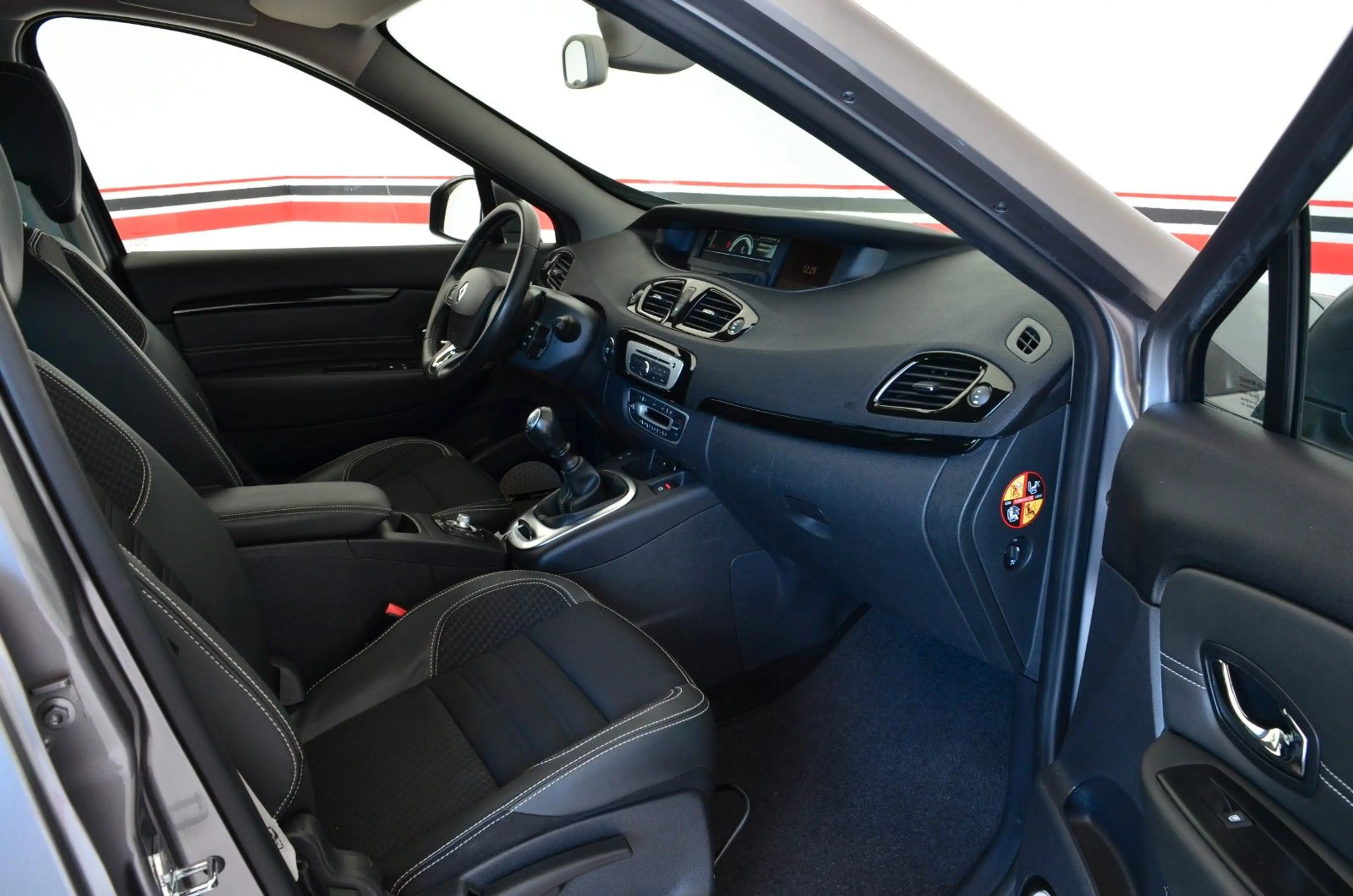 Renault Scenic III BOSE Edition |Navi|PDC+Kamera |17`Alu — photo 11