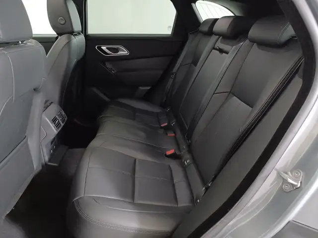 Land Rover Range Rover Velar view 5