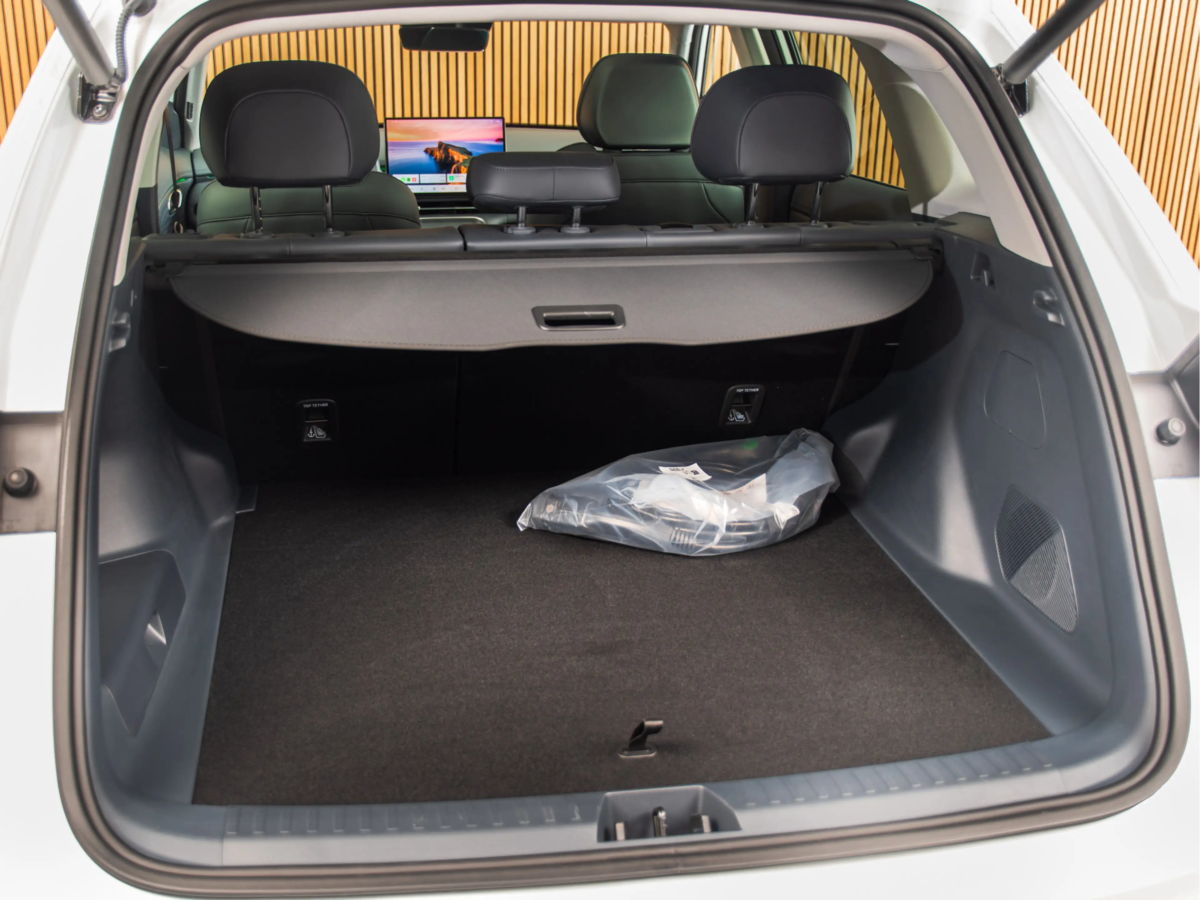 Geely Starray EM-i 1.5 Max+ PANO I 19 INCH I HUD | MEMORY | MASSAGE — photo 32