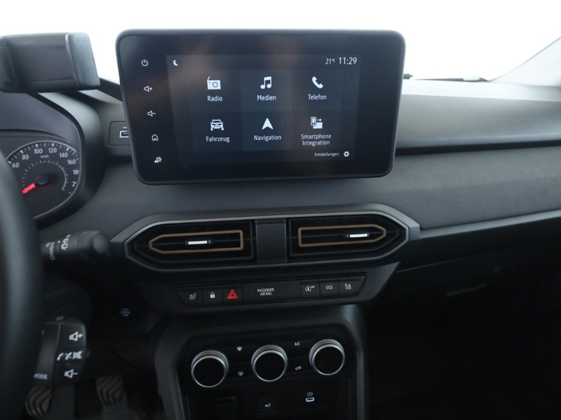 Dacia Jogger EXTREME+ TCe110 Extreme+ 7-SITZER+NAVI+LED+KAMERA — photo 16