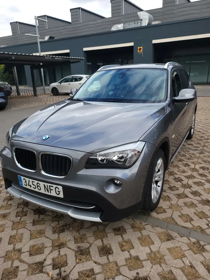 BMW X1 sDrive 20d - 1