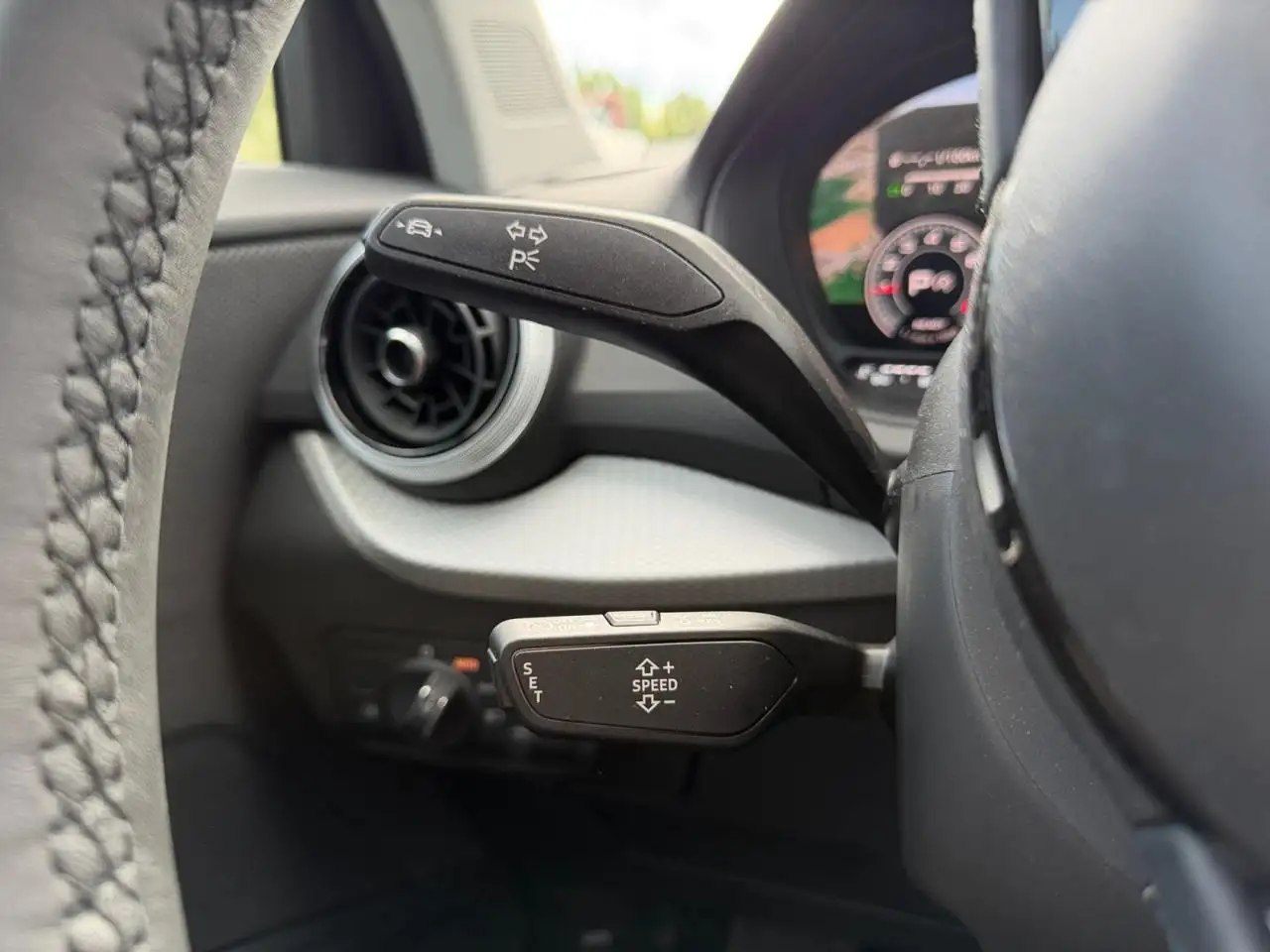 Audi Q2 35 TFSI Business Edition Advanced S tronic, миниатюра 12