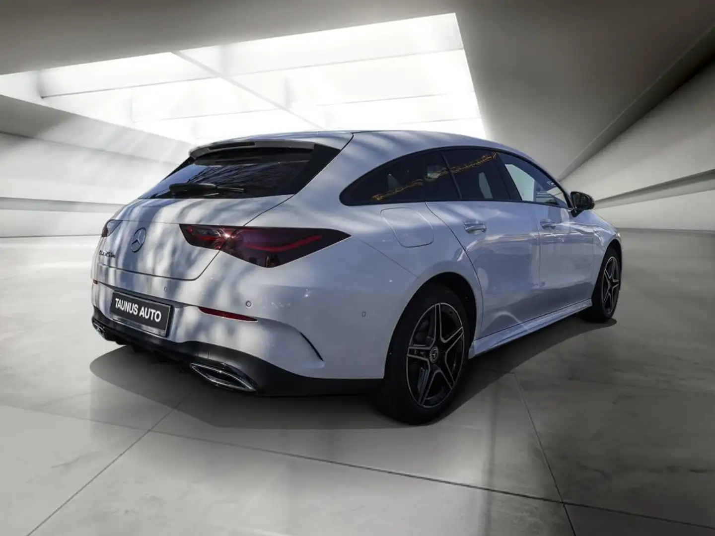 Mercedes-Benz CLA 250 e AMG-LINE PANORAMA MULTIBEAM NIGHT Weiß - 2