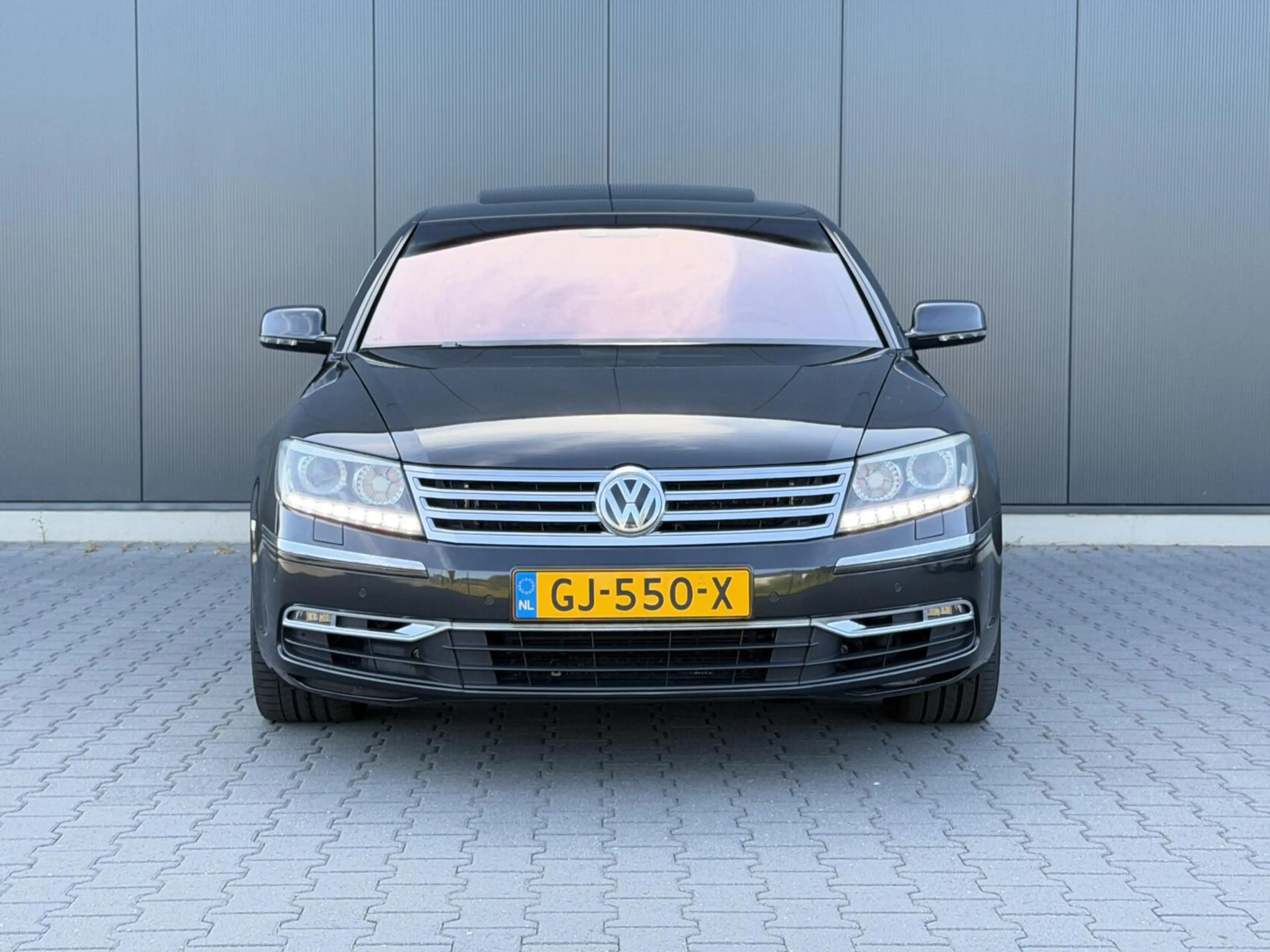 Volkswagen Phaeton 4.2 V8 4Motion Dynaudio - Schuifdak - ACC - Leder — photo 7