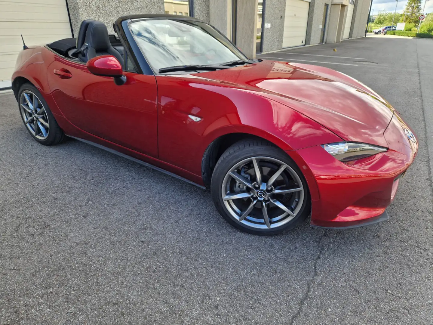 Mazda MX-5 2.0L 184 CV Skyactiv G (9000 Kms) Rouge - 1