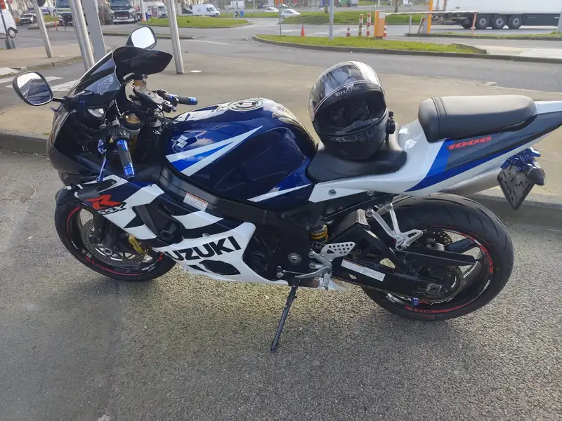 Suzuki GSX-R 1000 - foto 5