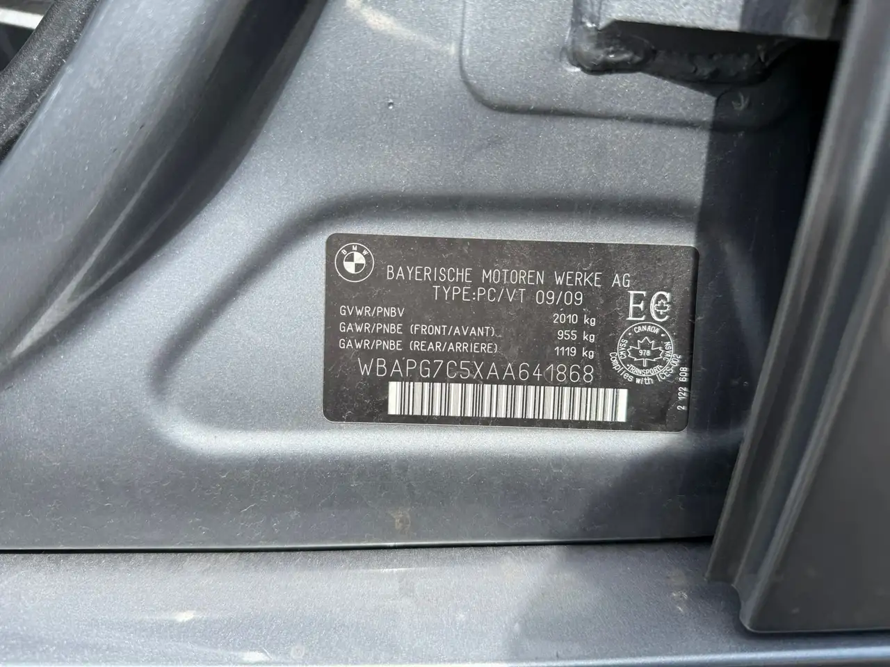 BMW 3 Series снимка BMW 3 Series
