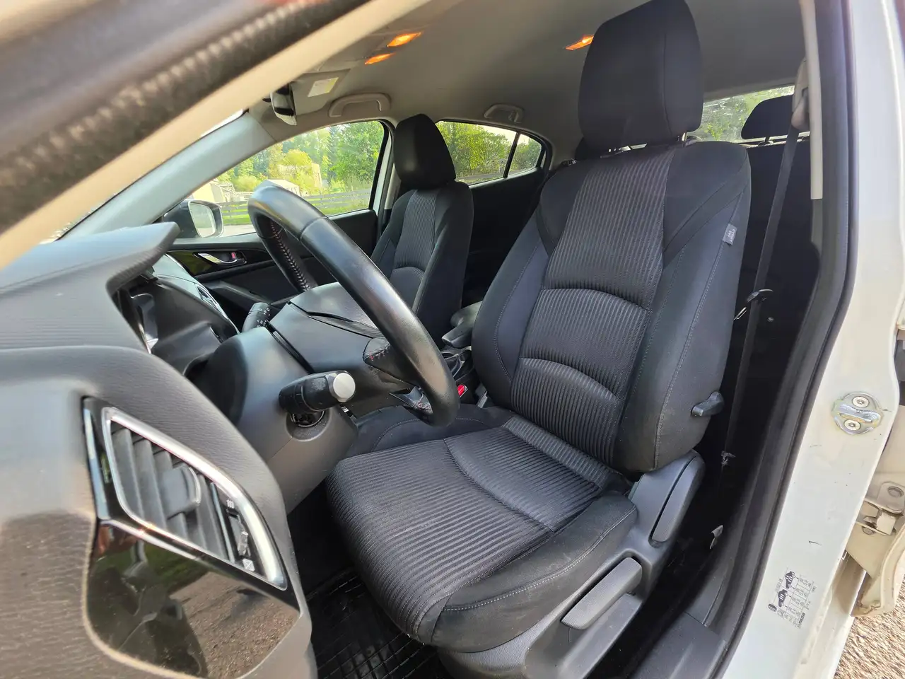 Mazda 3 Center-Line – Bild 9