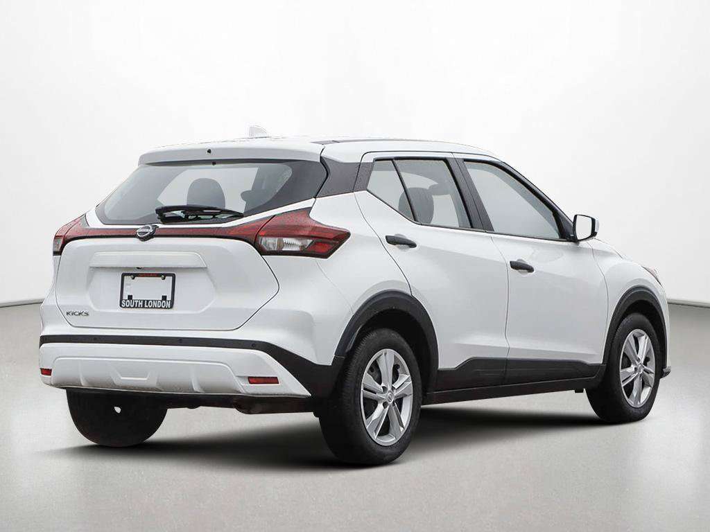 2023 Nissan Kicks