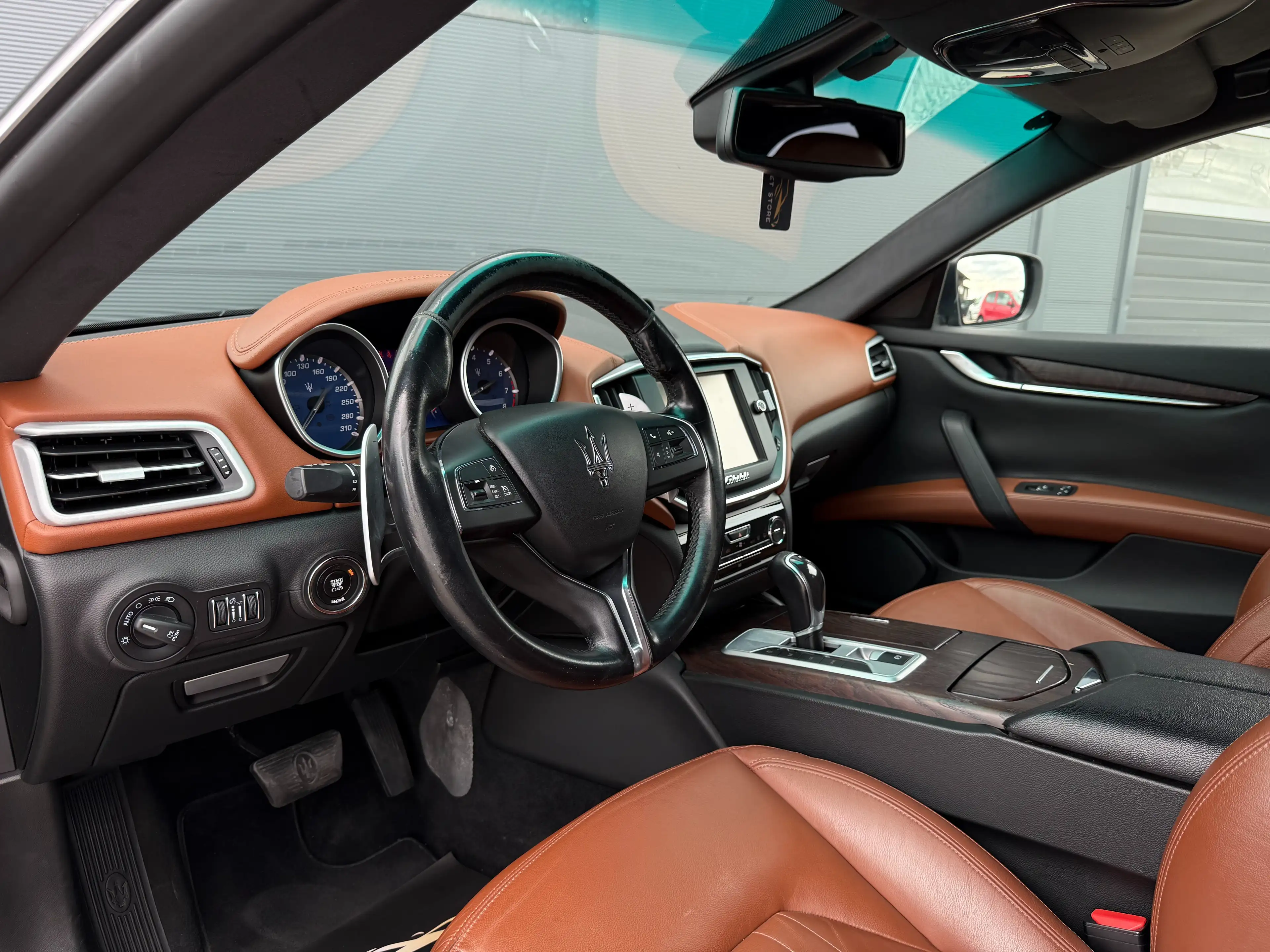 Maserati Ghibli SQ4*2.Besitz*SportAGA*R-Kamera*Garantie*20'' — photo 8