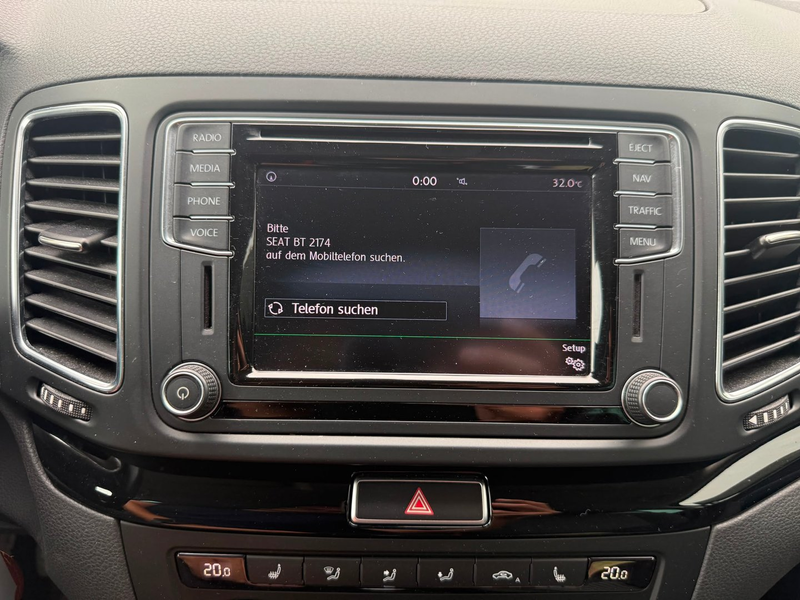 SEAT Alhambra Executive TDI — photo 15