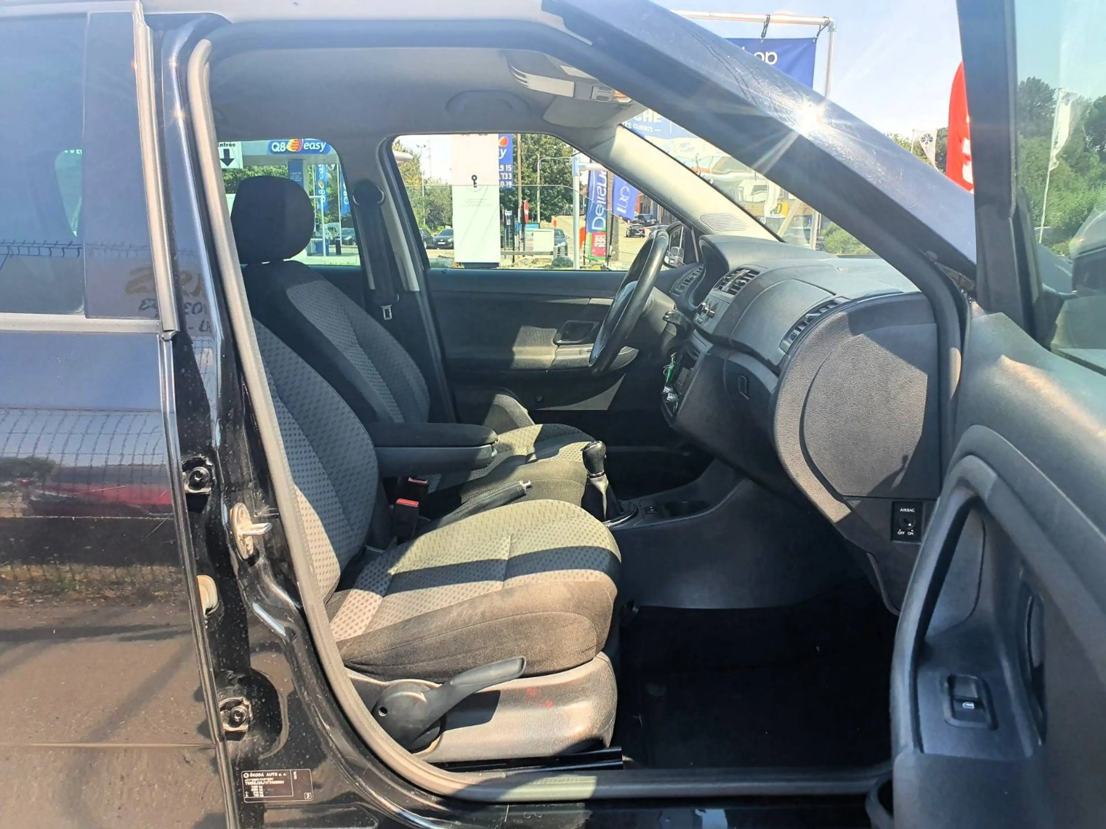 Skoda Fabia 🟢1.6 TDi 90CV - CLIM - GPS - BLUETOOTH — photo 10