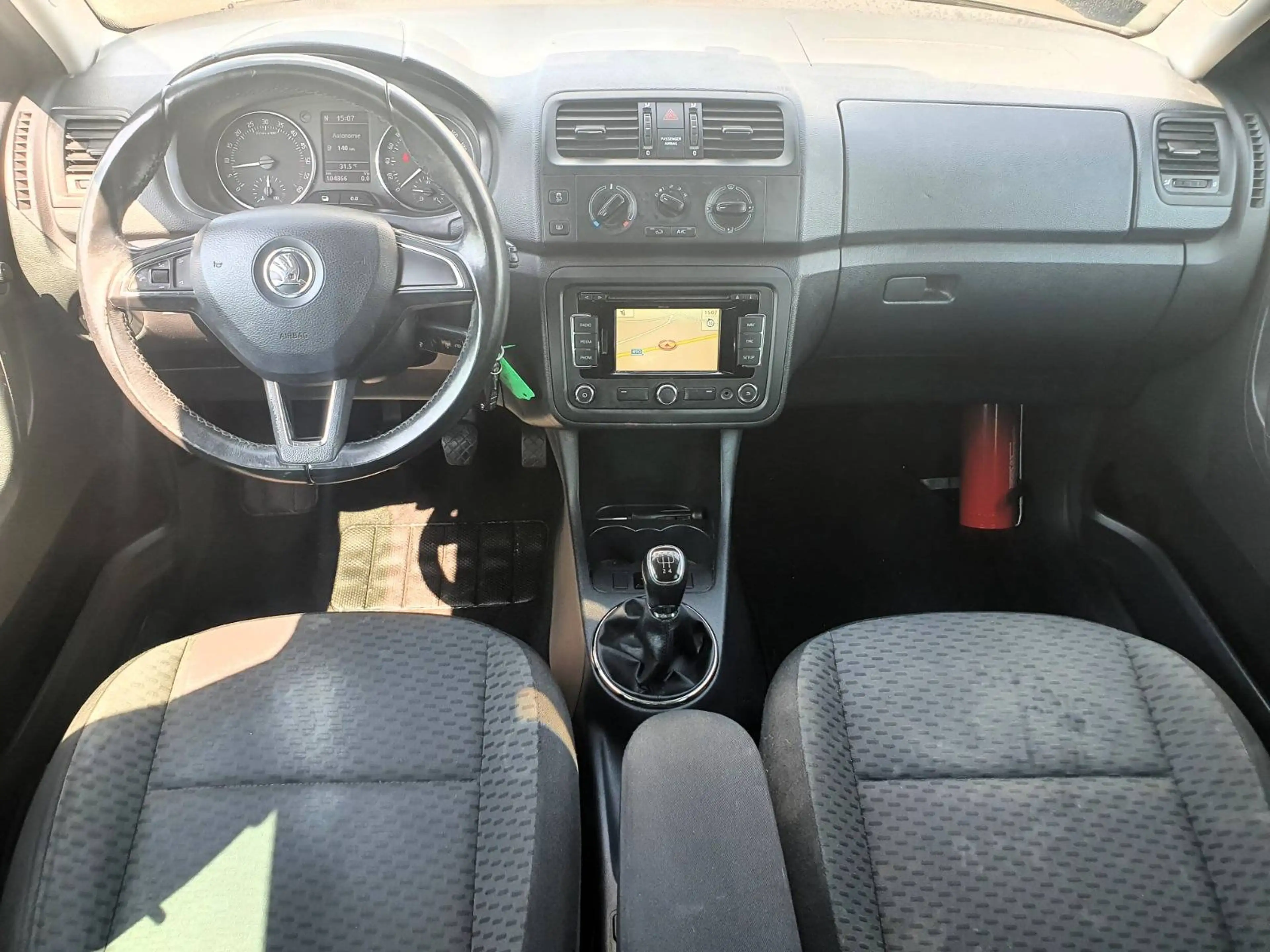Skoda Fabia 🟢1.6 TDi 90CV - CLIM - GPS - BLUETOOTH — photo 6