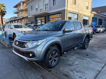 Fullback 2.4 doppia cabina LX 4wd s
