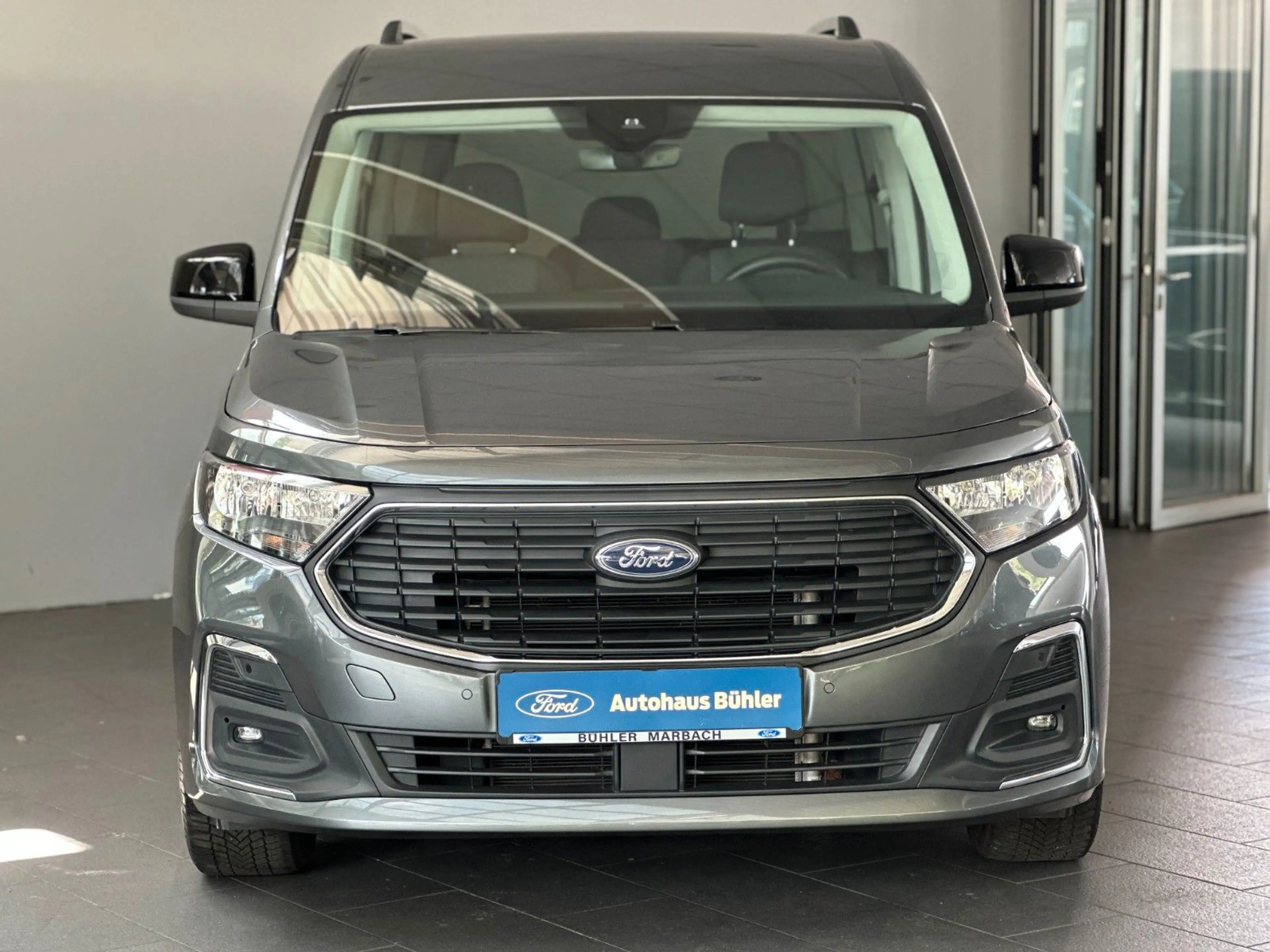 Ford Grand Tourneo Connect Titanium 2.0 AUTOMATIK — photo 8