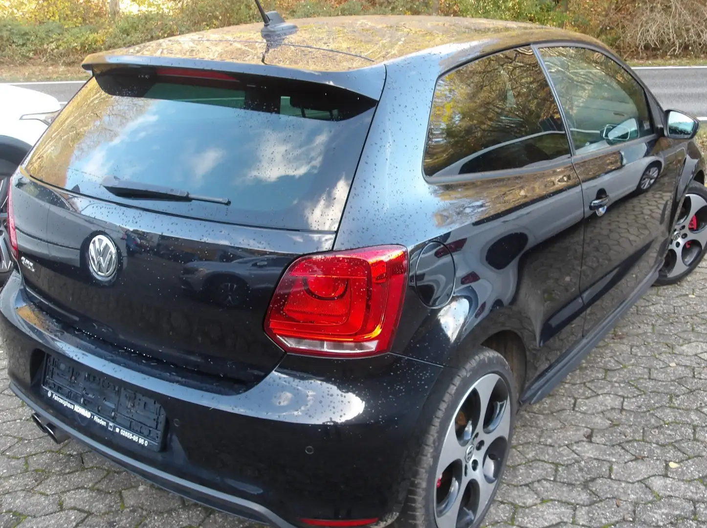 Volkswagen Polo GTI DSG Schwarz - 2