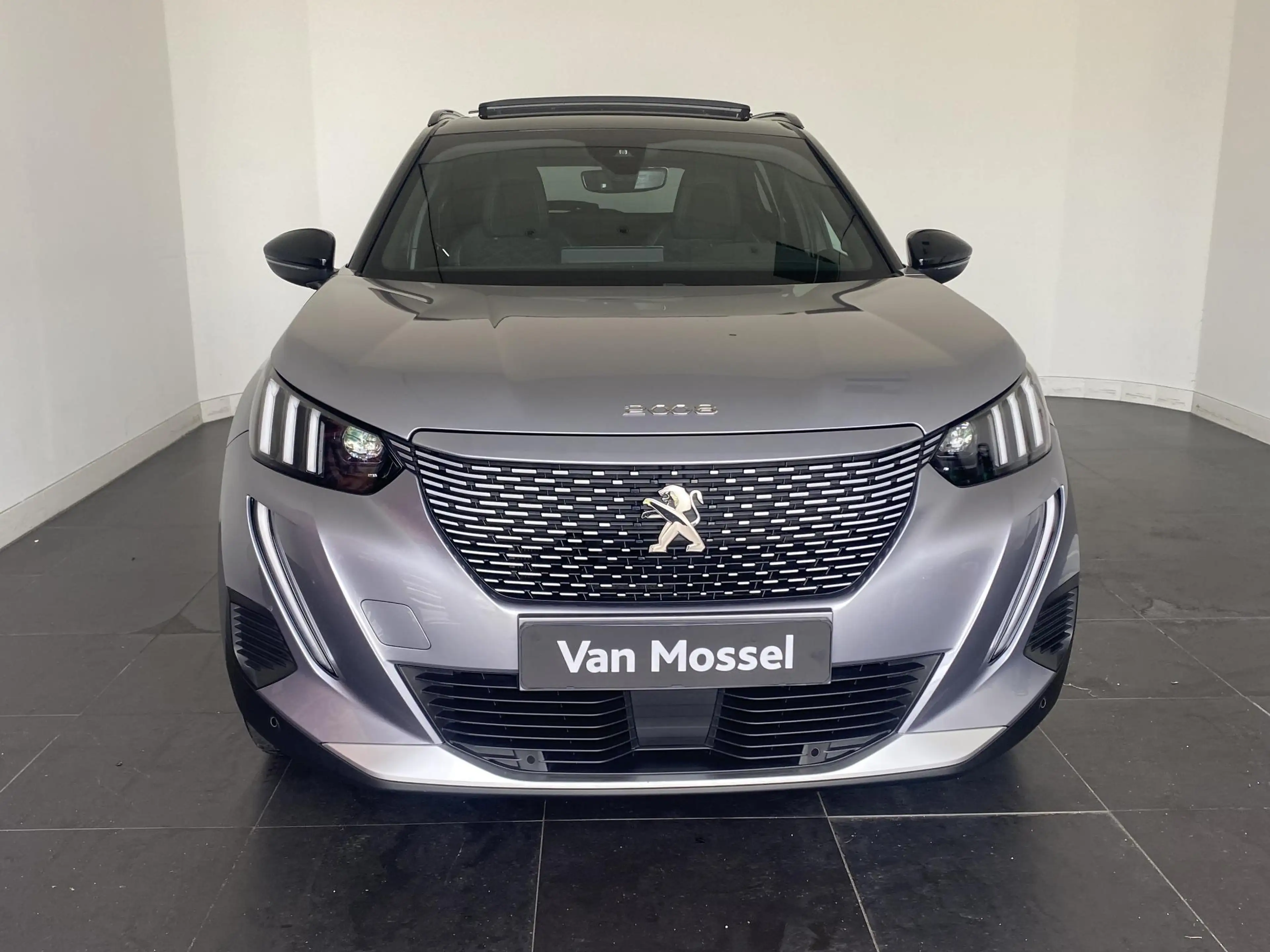 Peugeot e-2008 EV GT 50 kWh l Panoramisch Schuifdak l Massage l C — photo 3