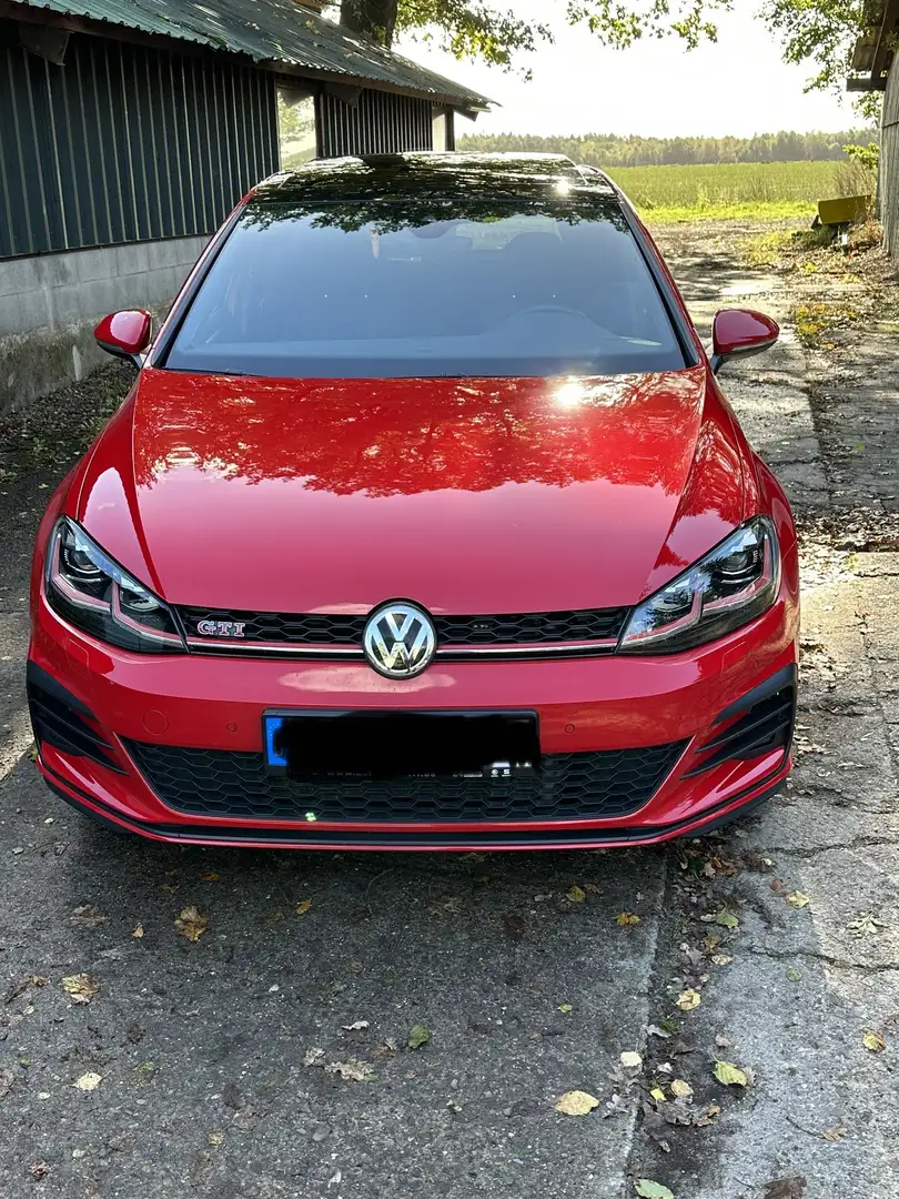 Volkswagen Golf GTI (BlueMotion Technology) DSG Performance Rot - 1