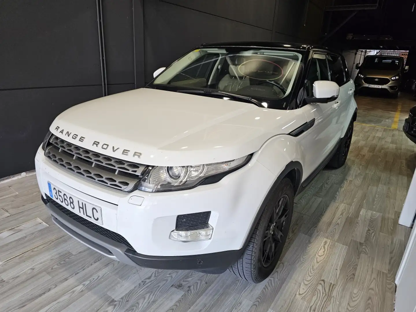 Land Rover Range Rover Evoque 2.2L SD4 Prestige 4x4 190 Aut. Blanco - 1