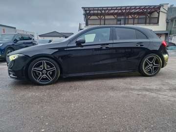 A A 180,Amg line,Kamera,Navi,Automatik