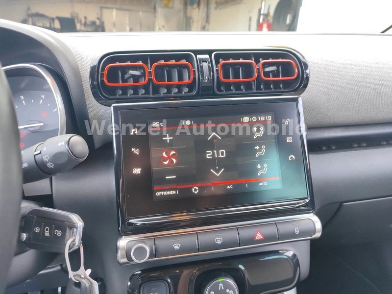 Citroen C3 Aircross Shine *NAVI*PDC*SH*AHK* — photo 27
