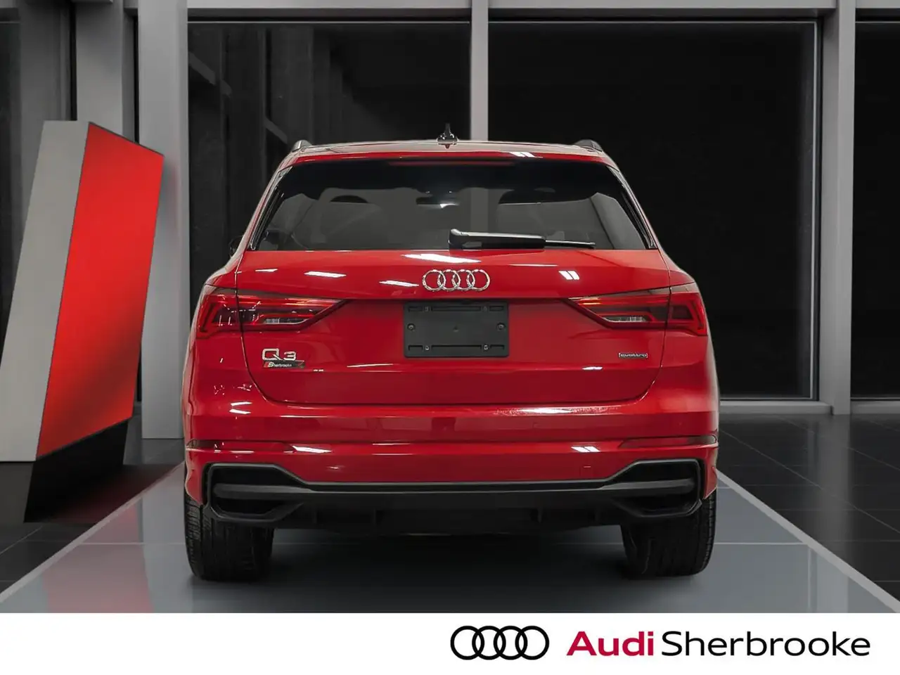 Audi Q3 снимка Audi Q3