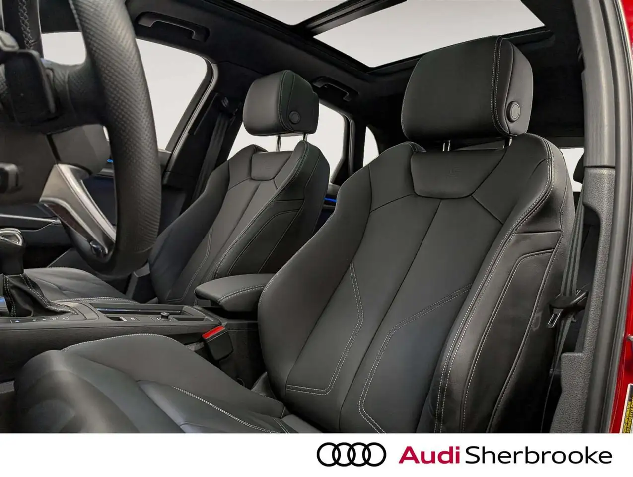 Audi Q3 снимка Audi Q3