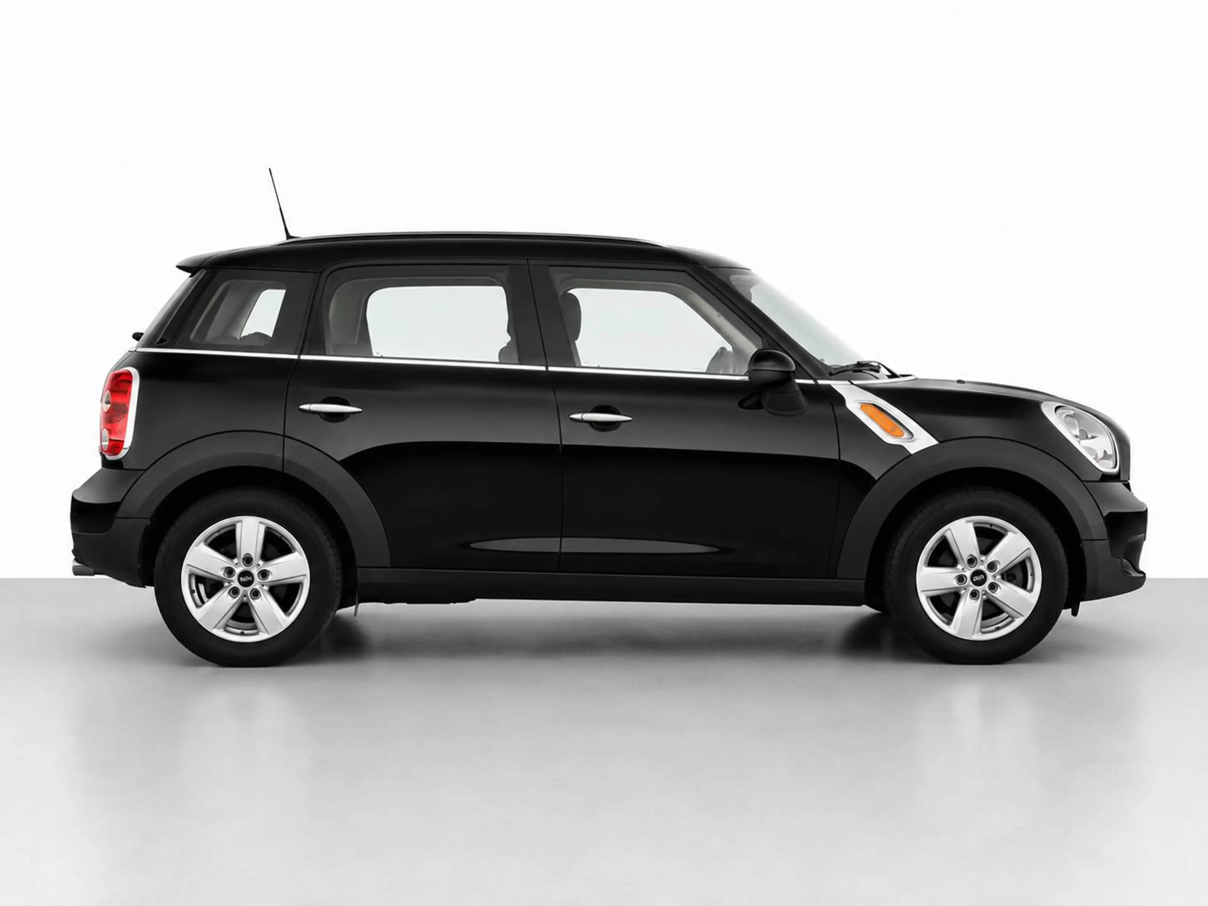 MINI Cooper Countryman 1,6 Benz. — photo 6