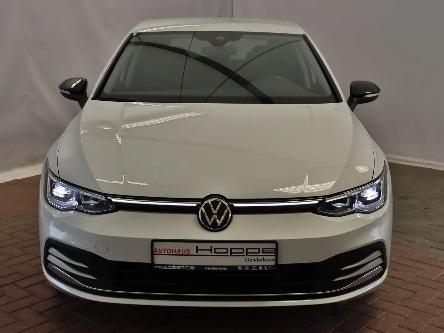 Volkswagen Golf Life 2.0 l TDI DSG+AHK+RFK+ACC+LED Weiß - 2