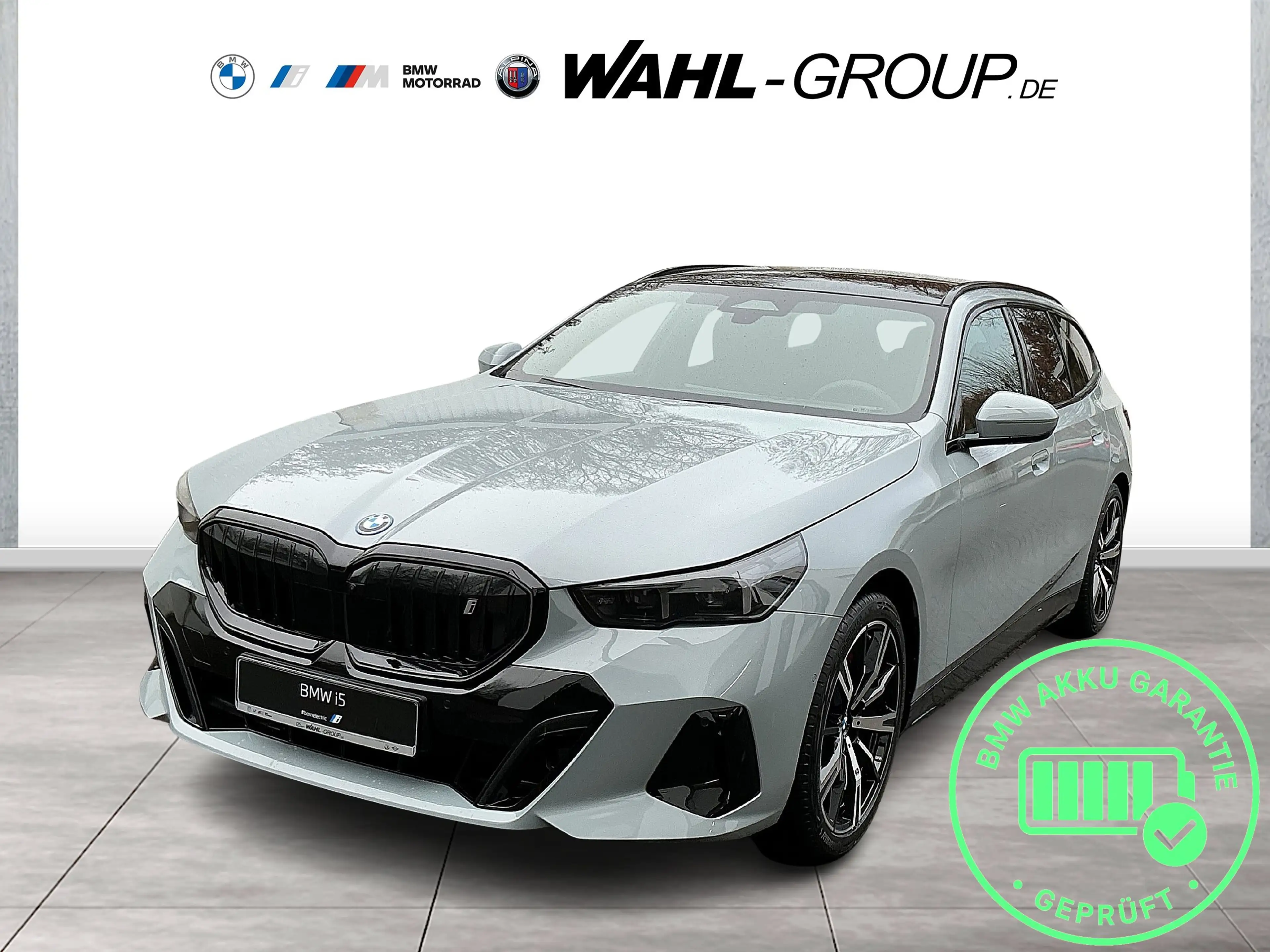 BMW i5 eDrive40 Touring M Sport Panorama AHK Innovation