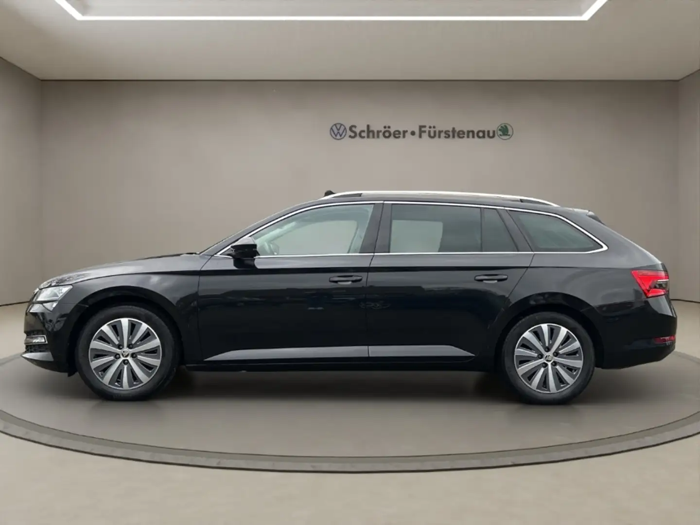 Skoda Superb Combi Style 2.0 TDI DSG (Schiebedach/Matrix-Beam Schwarz - 2