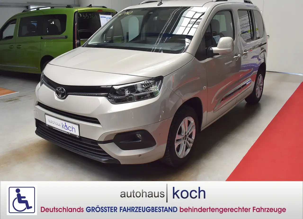 Toyota Proace City