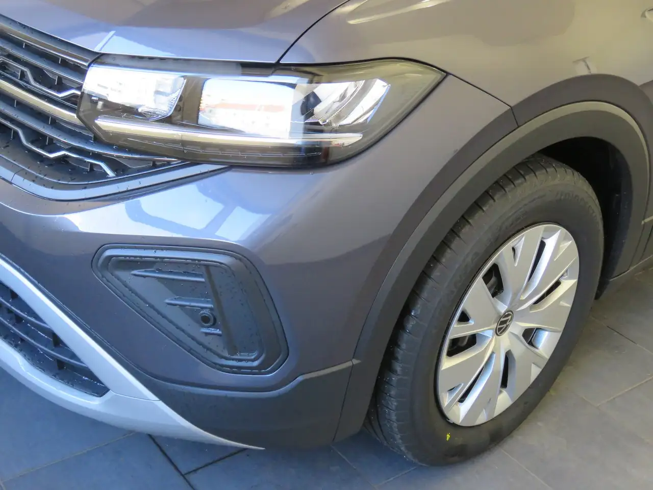 Volkswagen T-Cross 4Me TSI 2