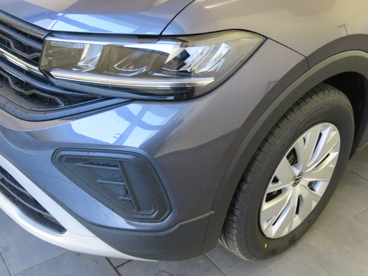 Volkswagen T-Cross 4Me TSI 3