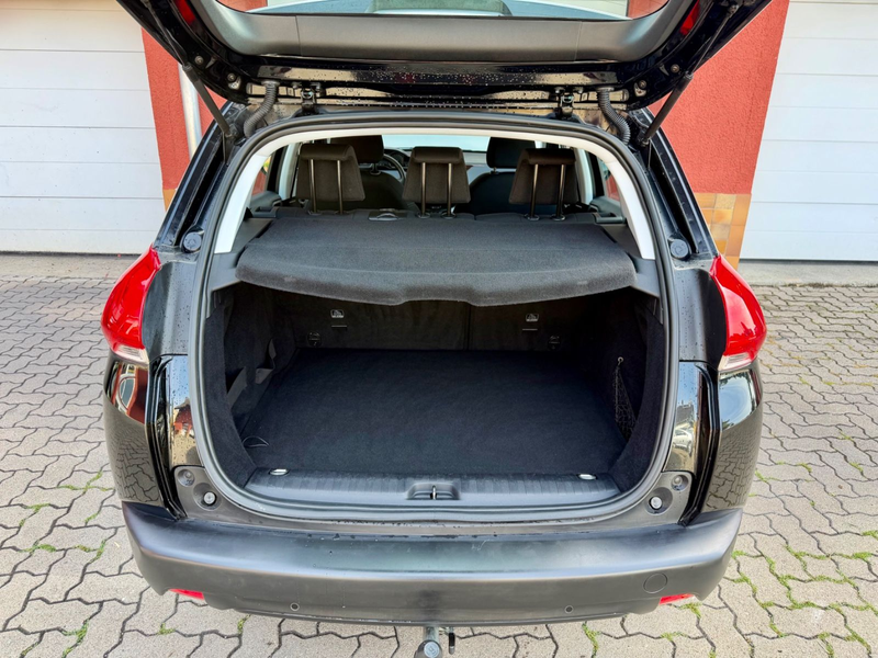 Peugeot 2008 Active — photo 18