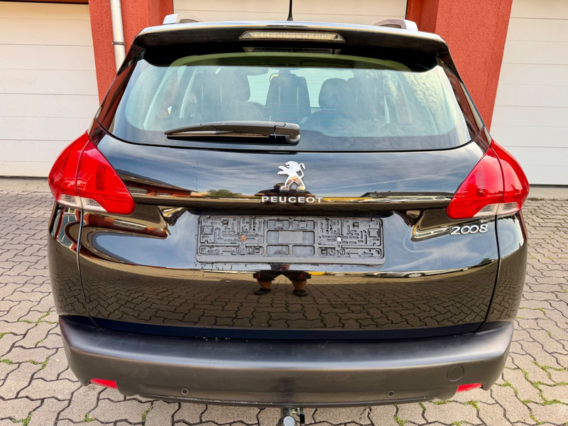 Peugeot 2008 Active — photo 5