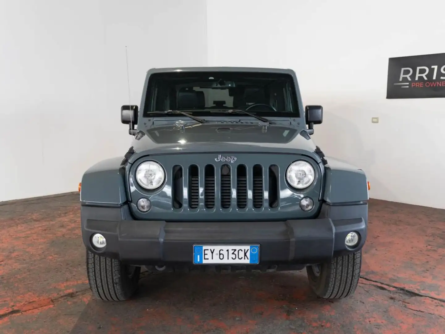 Jeep Wrangler 2.8 CRDI SAHARA Grigio - 2