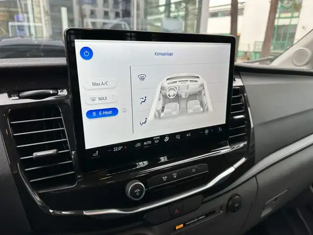 Ford Transit view 15