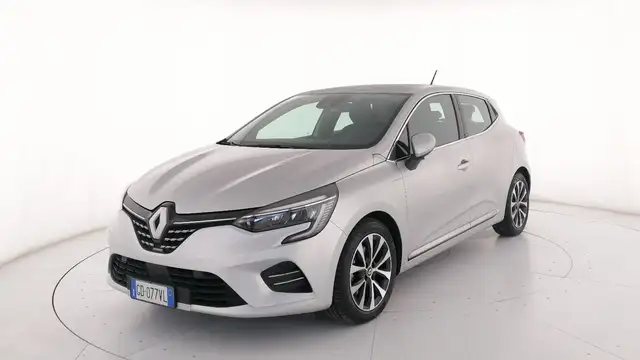 Renault Clio 1.6 E-Tech hybrid Intens 140cv auto