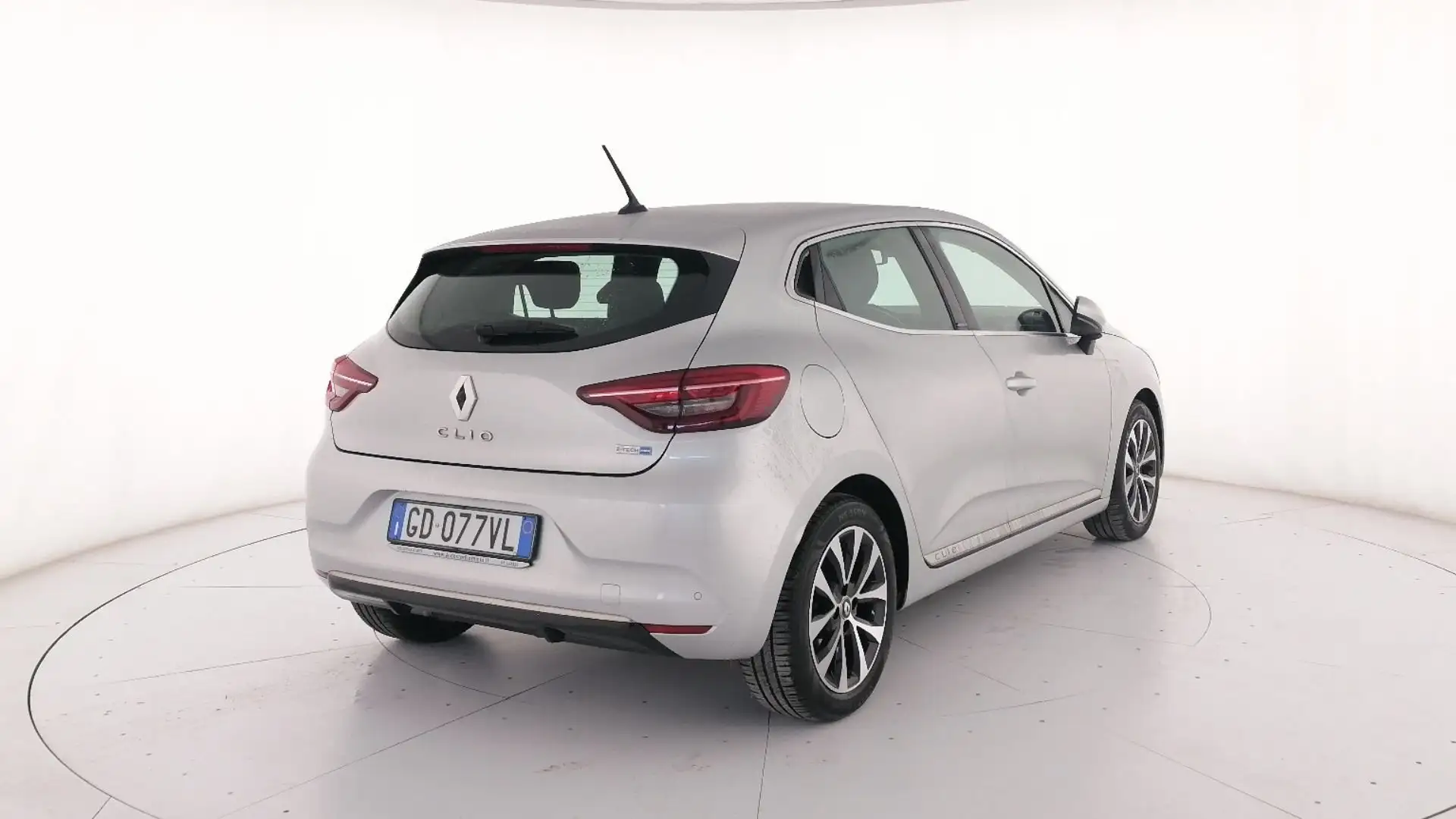 Renault Clio 1.6 E-Tech hybrid Intens 140cv auto Grigio - 2