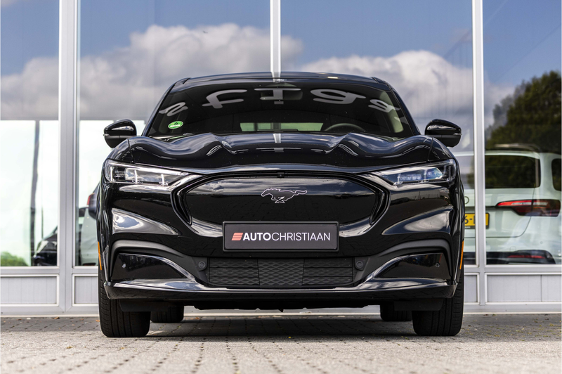 Ford Mustang Mach-E AWD 75 kWh | Pano | B&O | Camera — photo 3