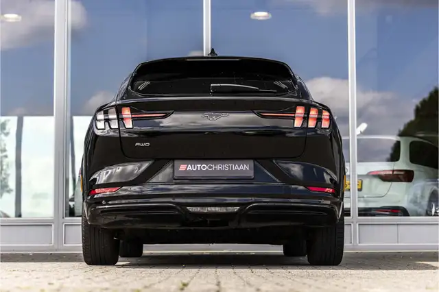 Ford Mustang Mach-E view 4